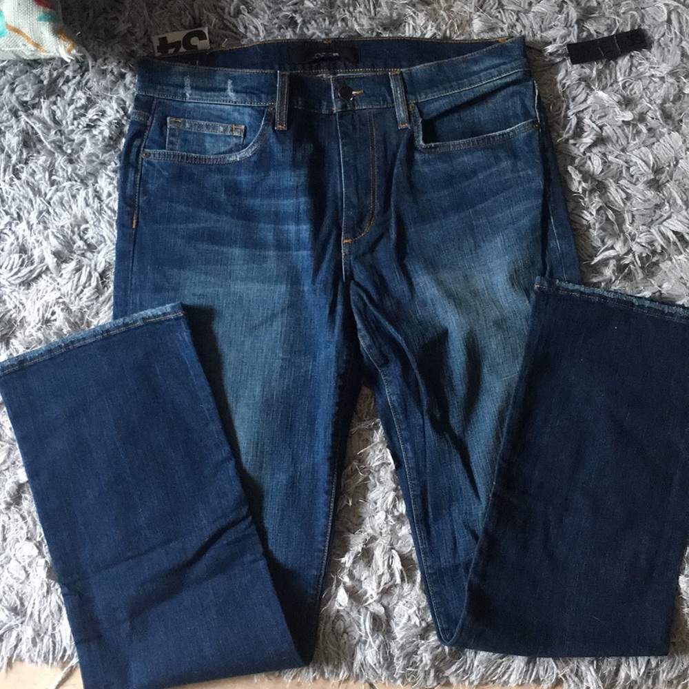 NWT Joe’s Jeans “Rebel” style Sz 34